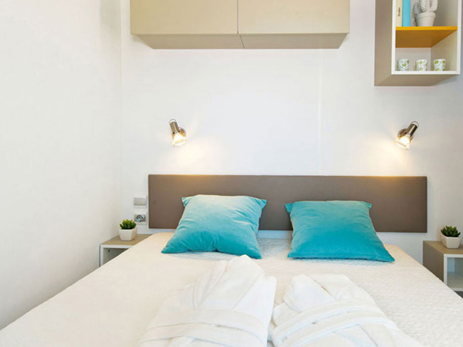 MOBILE-HOMES-LOVE-MY-PET-GARDEN-PATIO-04