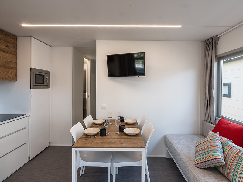 mobile-homes-kiki-tic-toc-01