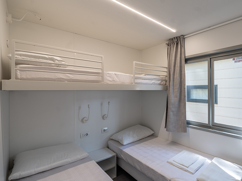 mobilehomeskikipool003